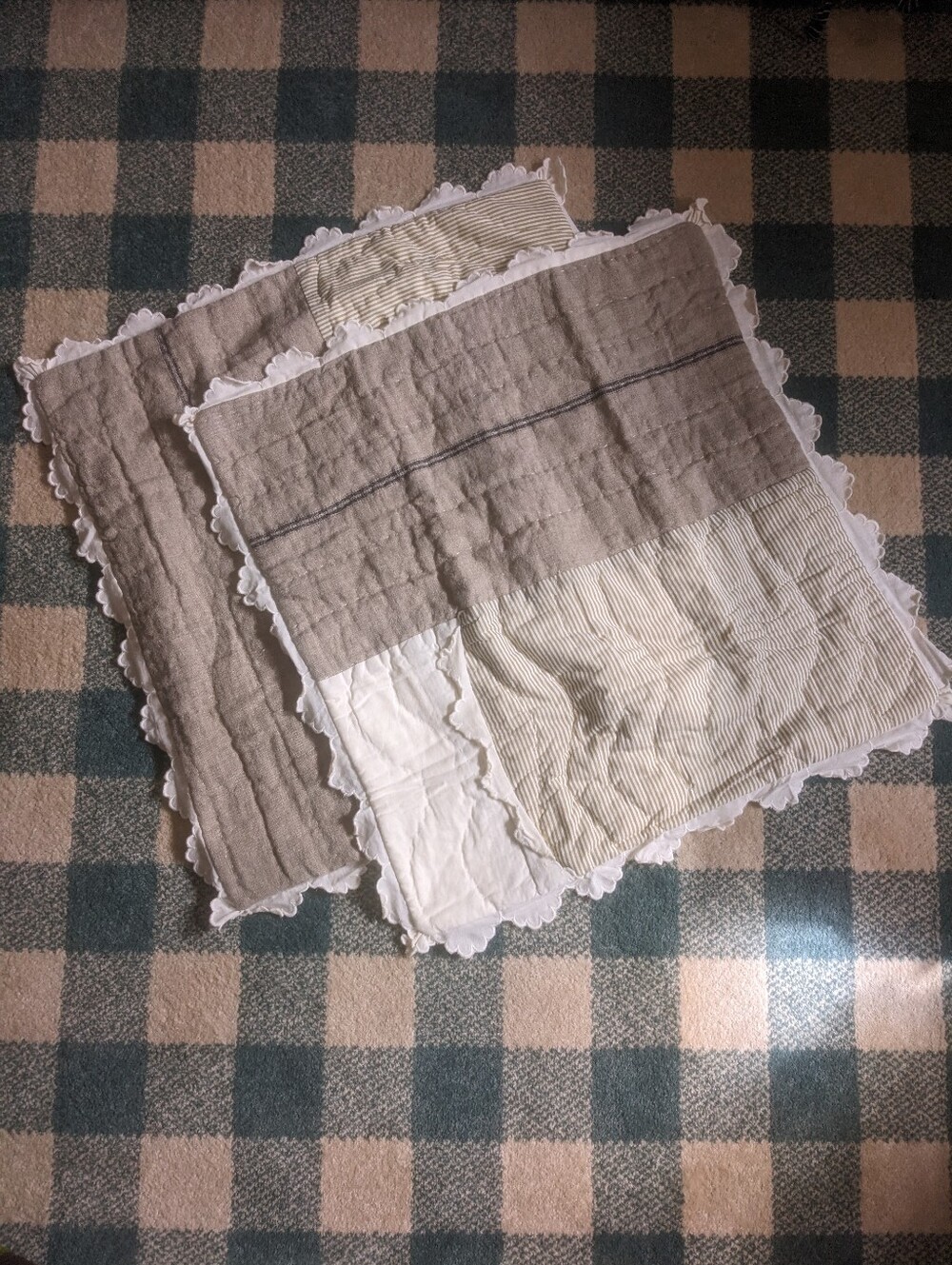 Soft Surroundings Cotton And Linen Large Square Pillow Shams